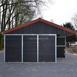 Outdoor stables