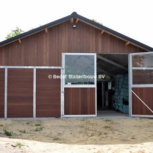 Outdoor stables