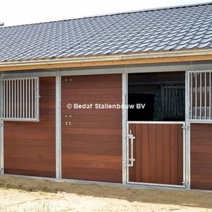 Outdoor stables