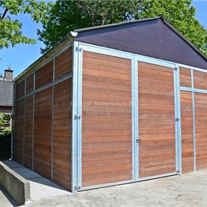 Storage room and Carport