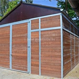 Storage room and Carport