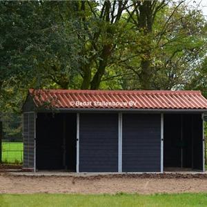 Stal mit offen Seite & einlaufstal