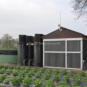 Storage room and Carport