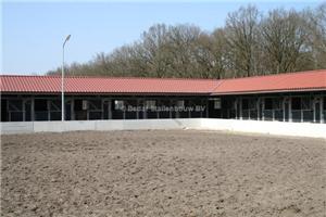 stal in opbouw ossendrecht